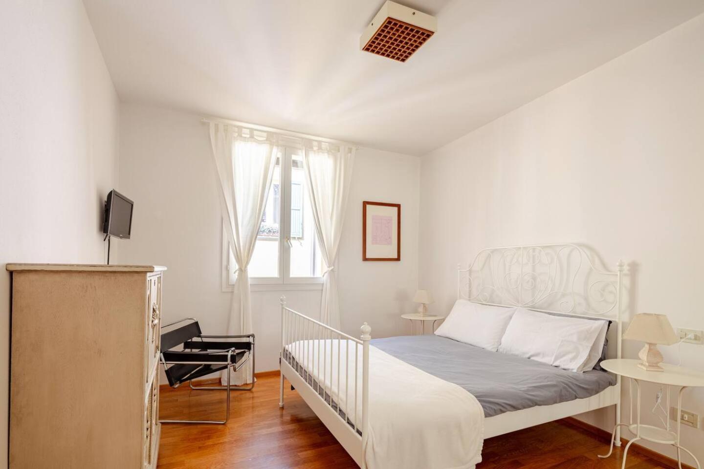 Santo Stefano Square Apartment Bologna Luaran gambar